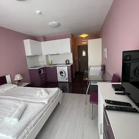 Admiral Plaza Color Apartmán Sluneční pobřeží